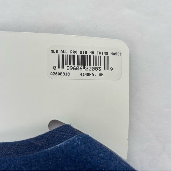 Born to Win MN‎ Twins Baby Bib - Picture 6 of 9